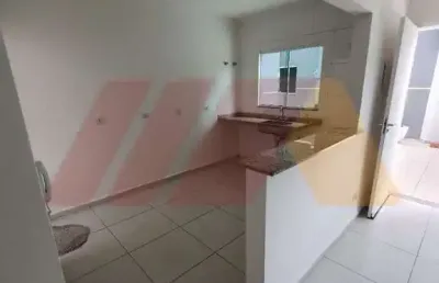 Sobrado em condomínio fechado para venda com 3 dormitórios e1 suíte e 2 vagas de garagem