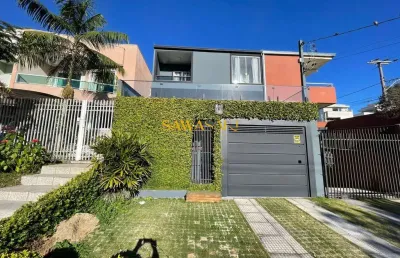 Casa com 3 quartos para alugar na Rua Doutor Manoel Magalhães de Abreu, 341, Uberaba, Curitiba