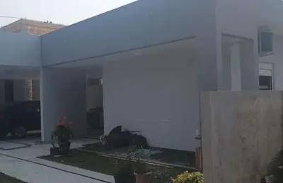 Casa à venda  na grande florianópolis (próximo à lagoinha do norte)