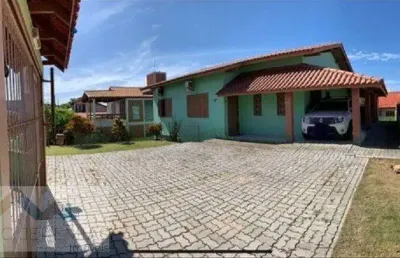 Casa à venda em ingleses, florianópolis: 4 suítes, 250m²