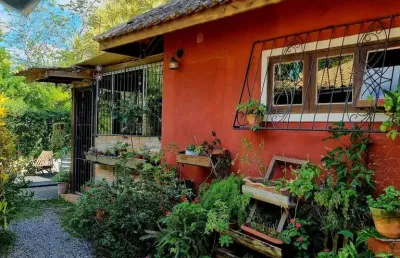 Casa 3 dormitórios para alugar no rio tavares, florianópolis