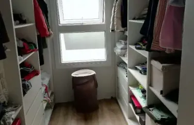 Sobrado à venda em balneário, florianópolis: 174m², 3 dormitórios, 1 suíte, por r$1.150.000. confira!