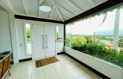 Casa à venda com 3 quartos dentro de condomínio em geriba buzios
