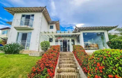 Linda casa geribá canto direito condomínio fechado 4 suites.