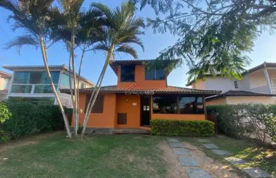Casa de locação anual com 3 quartos dentro de condomínio na rasa em búzios!
