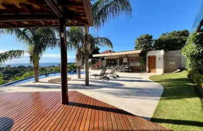Mansão de 8 quartos com vista mar e próximo a rua das pedras - búzios