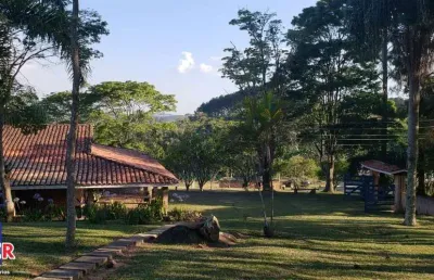 Excelente sitio com 125.000 m² com casa sede/piscina proximo a estrada do vinho em são roque
