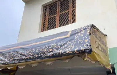 Casa assobradada com edícula e salão comercial à venda em terreno de 200 m² na vila carrão!