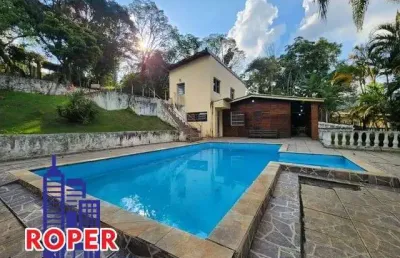 Excelente chácara de 1.460 m²/casa sede, piscina/ espaço gourmet à venda no condomínio fechado ypê vale em mairiporã