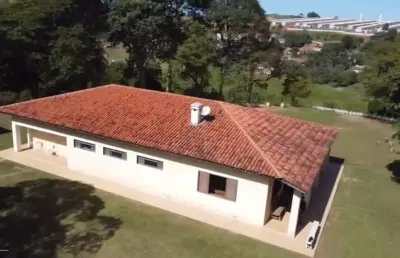 Excelente sitio de 34.463 m²/casa sede/piscina/ espaço gourmet à venda em bragança paulista