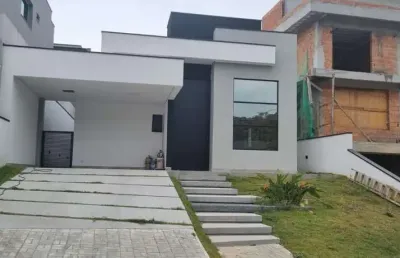 Linda casa térrea de alto padrão com 3 suites/4 vagas/espaço gourmet e piscina à venda no condominio aruã brisas, mogi das cruzes