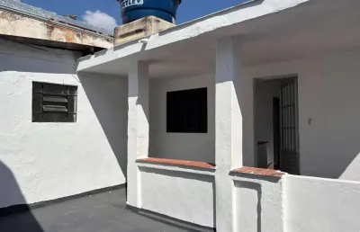 Excelente casa individual/ 1 dormitório para alugar na vila independencia