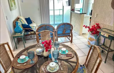 Vendo maravilhoso apartamento de 2 quartos na praia do forte