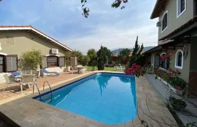 Casa na praia à venda em itanhaém - r$ 1.000.000,00.
