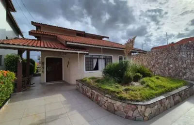 Casa à venda no condomínio bougainville ll - r$ 2.800.000,00.