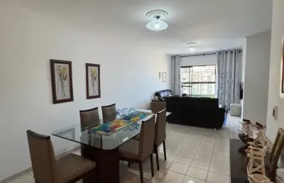 Apartamento na praia com 2 quartos e área gourmet em praia grande.