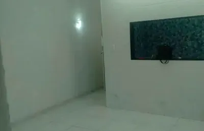 Apartamento com 2 quartos e banheira, bairro vila mathias, em santos/sp