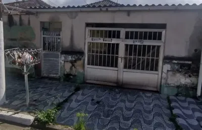 Casa de 190m² com 4 quartos e quintal, bairro vila são jorge, em santos/sp