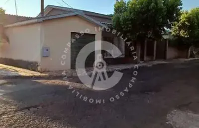 Casa com 3 dormitórios à venda,240.00 m , profilurb i, foz do iguacu - pr