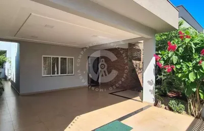 Casa com 2 quartos à venda no Cohapar III, Foz do Iguaçu 