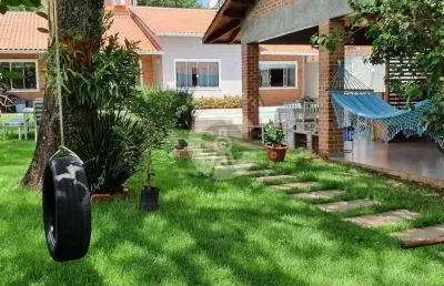 Casa para locação - 208.00 m  - jd bourbon, foz do iguacu - pr  --alguns móveis serão retirados--