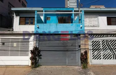 Sobrado para locação no tatuapé, são paulo-sp: 3 quartos, 2 suítes, 2 salas, 3 banheiros e 1 vaga de garagem, 147m²!