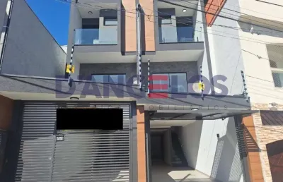 Lindo sobrado à venda na penha, são paulo-sp - 3 quartos, 1 suíte, 1 sala, 3 banheiros, 4 vagas, 140m²!