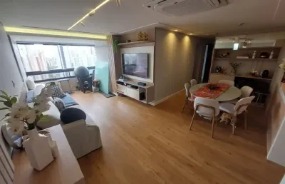Lindo apartamento no edf. luar das ubaias com 3 quartos sendo 2 suítes com 105m² por r$ 950mil.