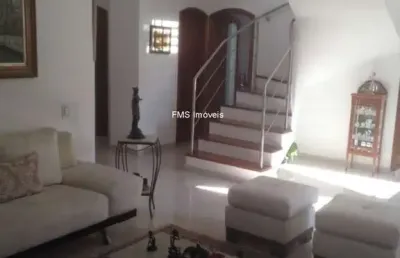 Luxuoso apartamento de 5 quartos com 5 suítes no campo belo, são paulo-sp: 3 salas, 5 banheiros, 4 vagas e 447m² de área.