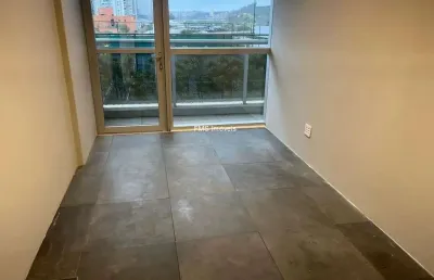 Sala comercial com 1 sala à venda na Rua Luís Correia de Melo, 92, Chácara Santo Antônio, São Paulo