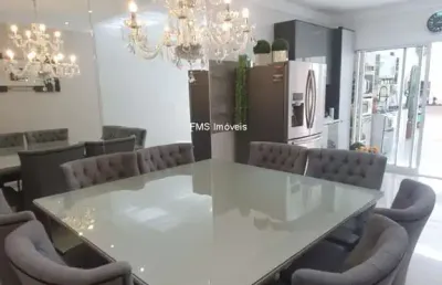 Casa à venda em são paulo-sp na vila esperança com 4 quartos, 4 suítes e 3 vagas de garagem.