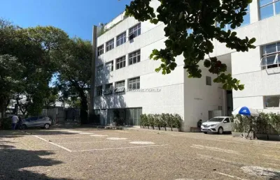 Galpão com escritório com 1126m² na vila leopoldina.