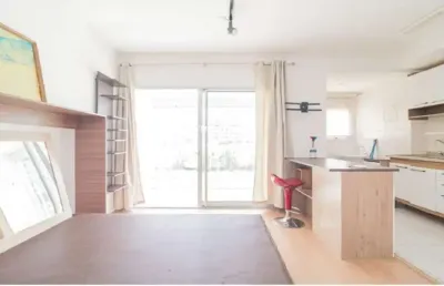 Studio para locação no brooklin com 1 suíte, 1 banheiro, 1 vaga, 33m².