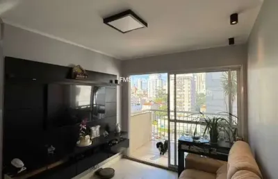 Apartamento à venda com 2 quartos sendo 1 suíte e 1 vaga no cambuci.