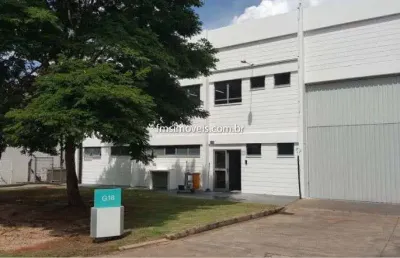 Galpão comercial com 2 banheiros, 5 vagas e 1.618,13m² em jaguariúna-sp, chácara primavera - locação imperdível!