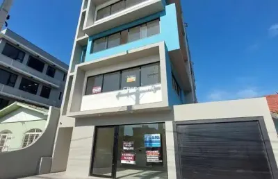 Sala comercial para alugar na Rua Dezessete de Maio, 185, Camobi, Santa Maria