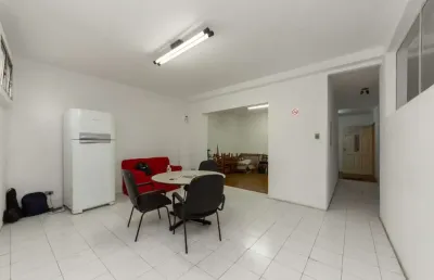 Casa tipo para venda em cambuci com 4 quartos, sendo 1 suíte, 317m²