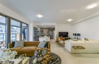 Apartamento tipo para venda em campo belo com 3 quartos, sendo 3 suítes, 186m²