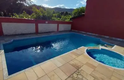 Casa no condomínio praia do sol para venda com 1 quarto, sendo 1 suíte, 50m²