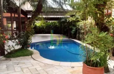 Casa no condomínio the captain house para venda e locação com 4 quartos, sendo 4 suítes, 320m²