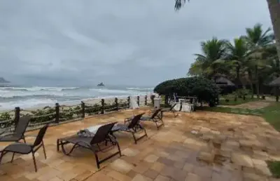 Casa no condomínio blue bay para venda e locação com 3 quartos, sendo 3 suítes, 165m²