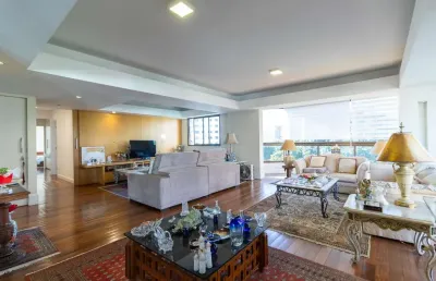 Apartamento tipo para venda em moema com 3 quartos, sendo 3 suítes, 195m²