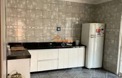 Sobrado à venda com piscina e área gourmet no coophamil codigo: 95165