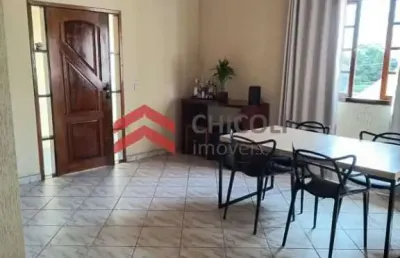 Casa com 3 quartos à venda na dos banqueiros, 38, jardim europa, vargem grande paulista por r$ 700.000
