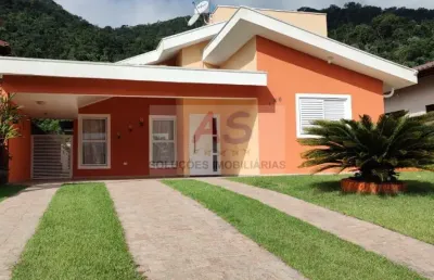 Casa com piscina, residencial mar verde, praia da mococa, litoral norte