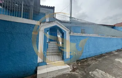 Casa térrea com 2 dormitórios e 2 vagas de garagem- vila maria
