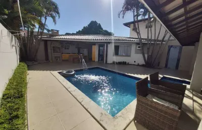 Casa em condomínio fechado com 4 quartos à venda na Avenida Praia de Itapoan, Vilas do Atlantico, Lauro de Freitas