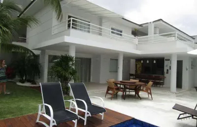 Casa em condomínio fechado com 4 quartos à venda na Avenida Praia de Itapoan, Vilas do Atlantico, Lauro de Freitas
