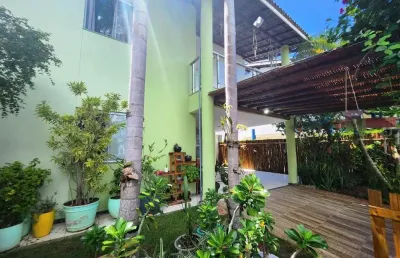 Solicite e receba outras opções no zap! energia solar!! casa em condomínio fechado com segurança e portaria 24hrs, quatro quartos, três  suítes, suíte principal com closet e varanda, , armários planej