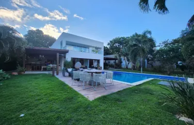 Casa em condomínio fechado com 5 quartos à venda no Busca-Vida, Camaçari 